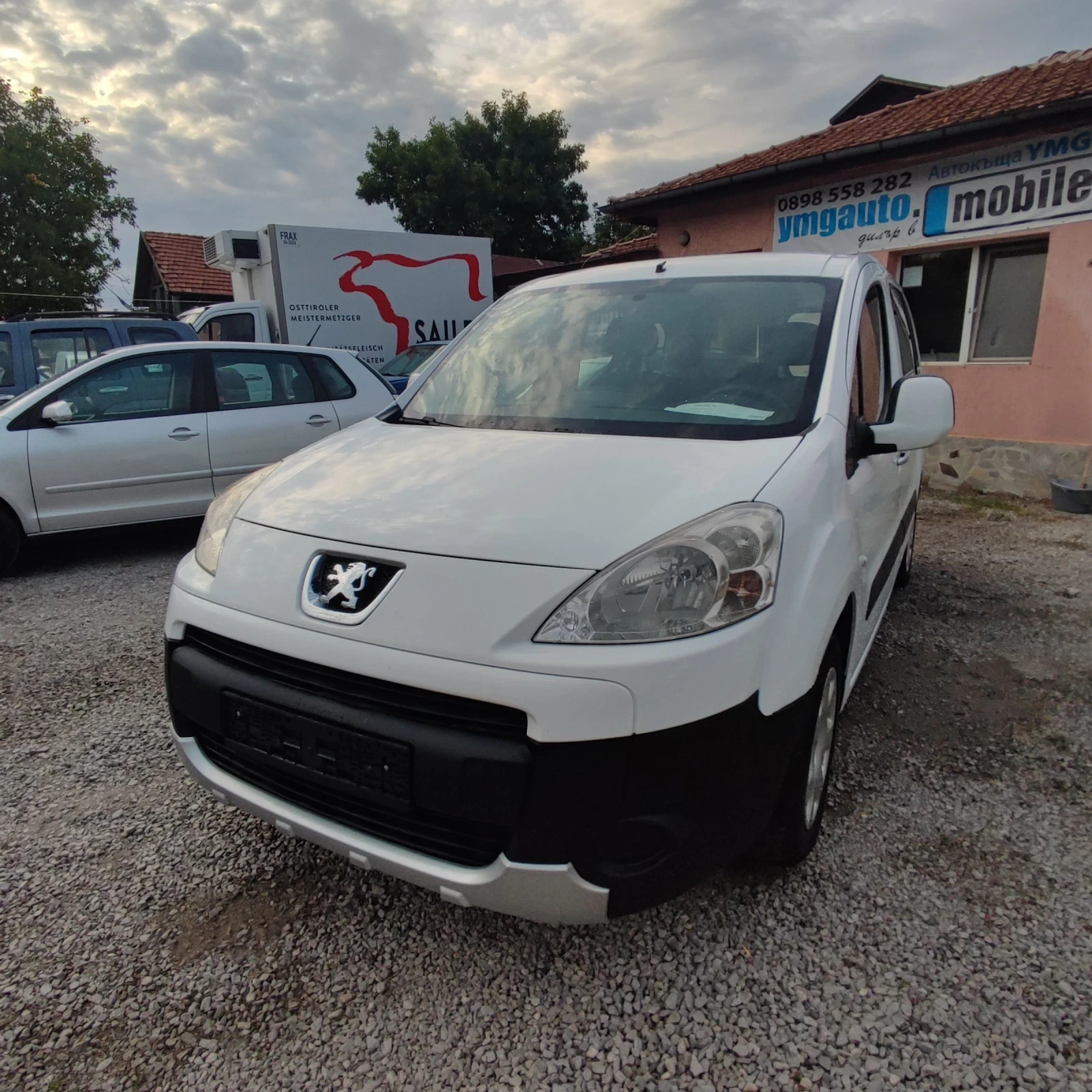 Peugeot Partner TEPEE* 1.6HDI* 90ks* ПЪТНИЧЕСКИ*  | Mobile.bg — изображение 1