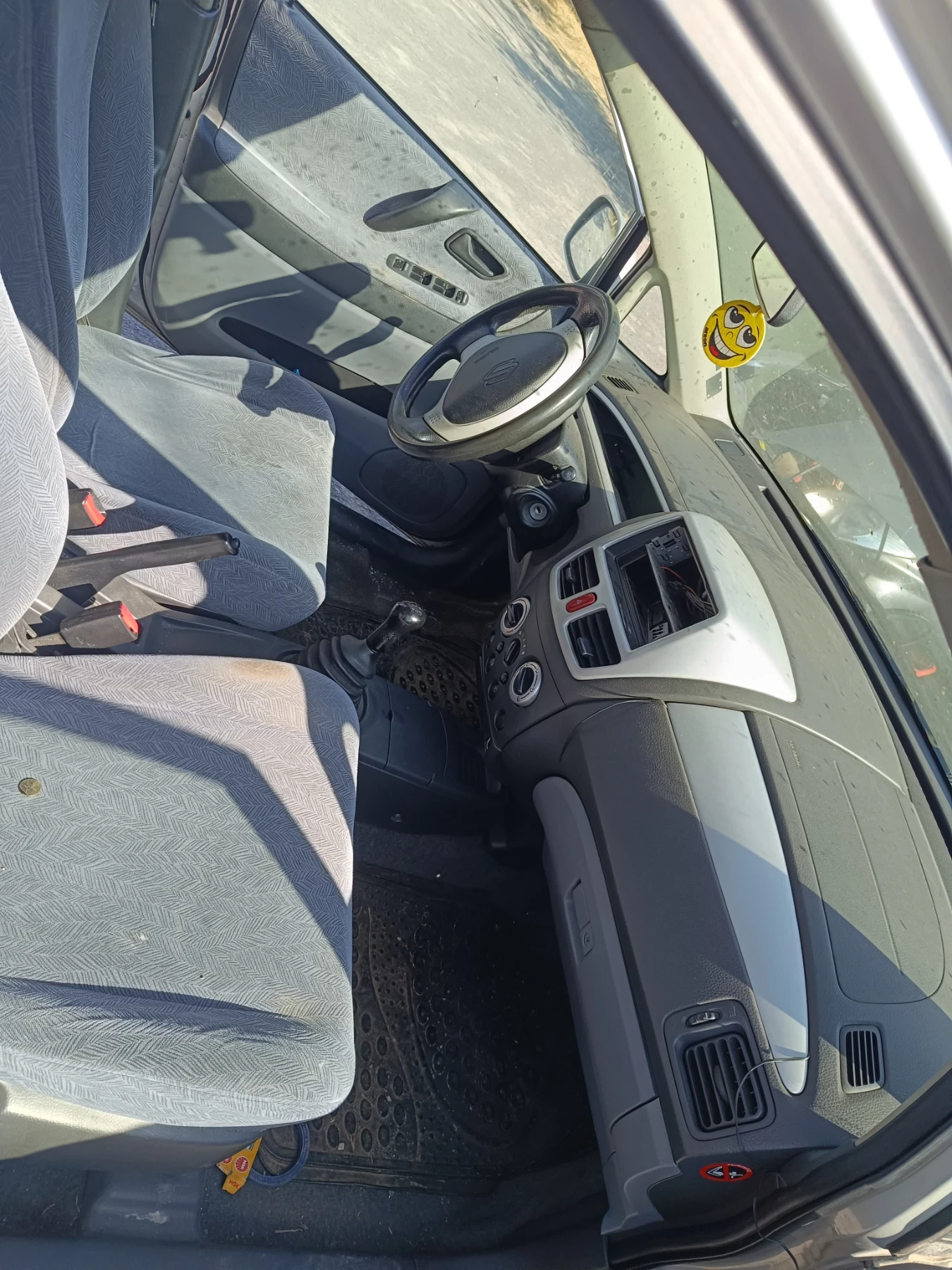 Suzuki Liana 1.6 на Части - изображение 6