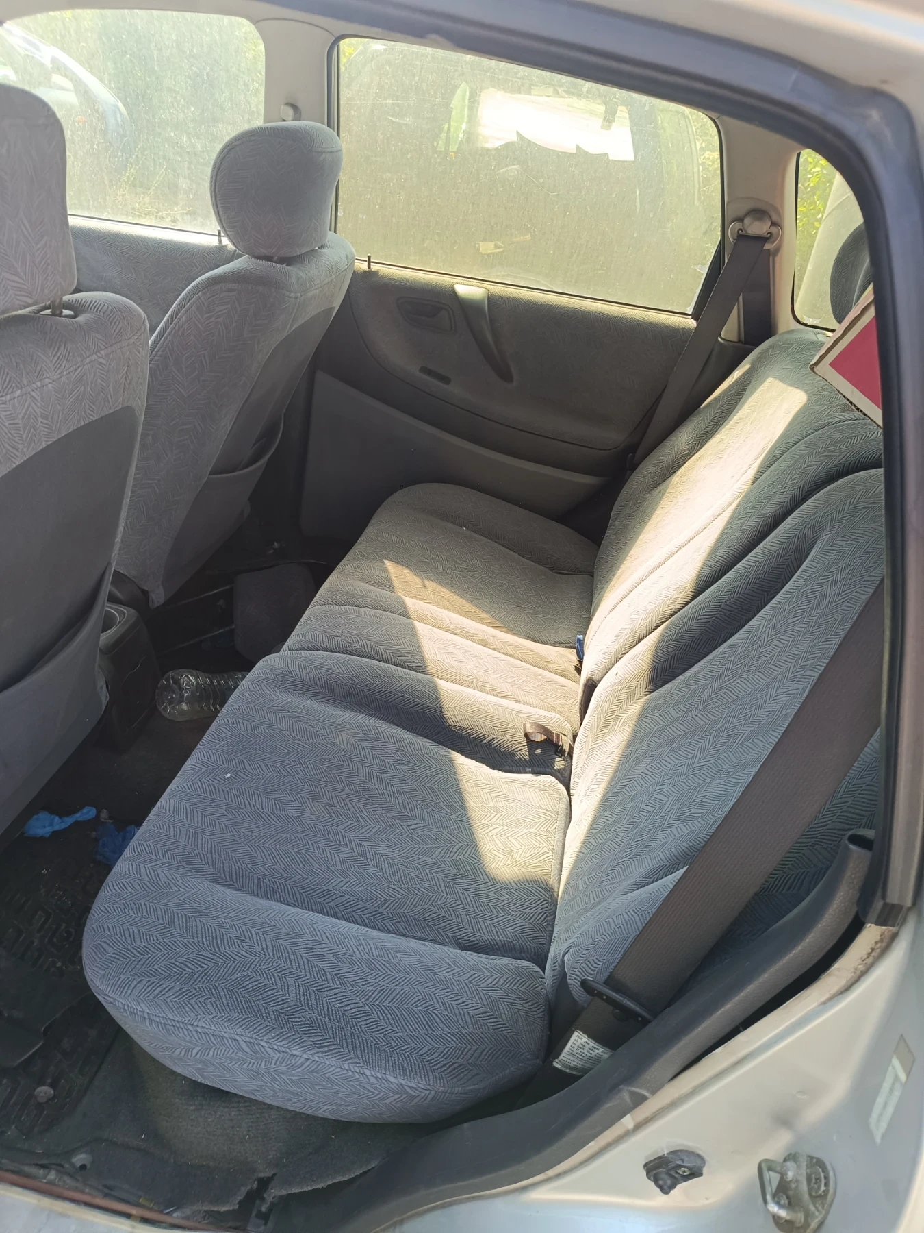 Suzuki Liana 1.6 на Части - изображение 7