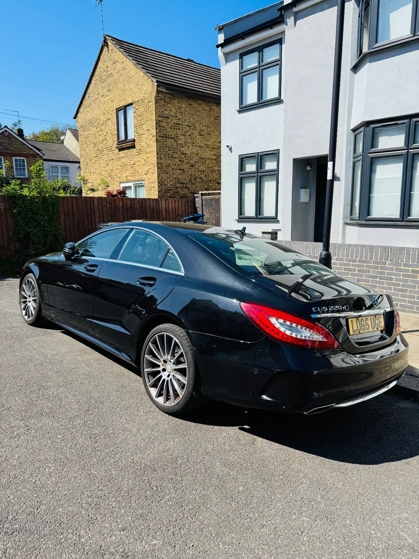 Mercedes-Benz CLS 220 перфектен AMG - изображение 5