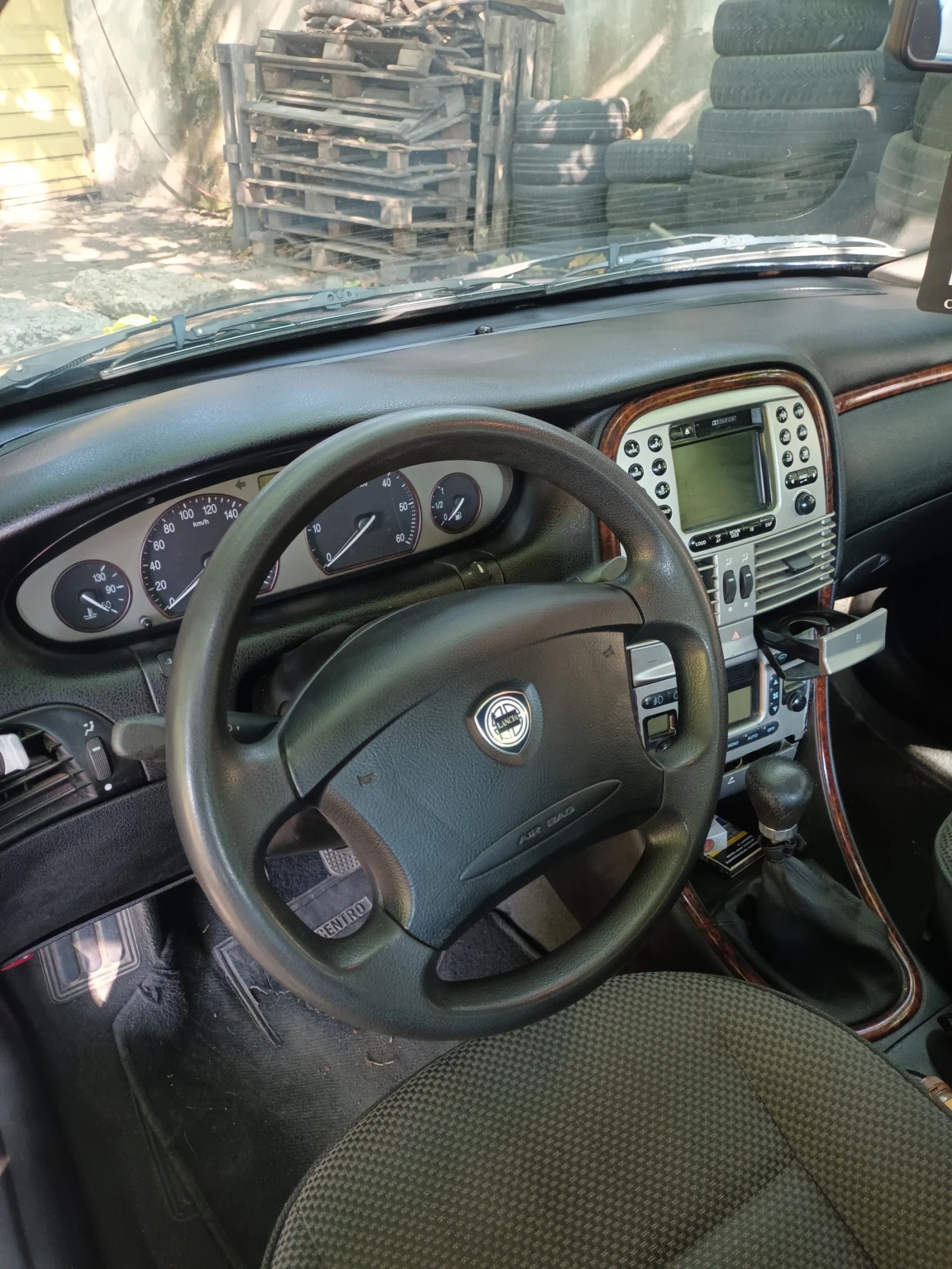 Lancia Lybra 1.9 - изображение 5