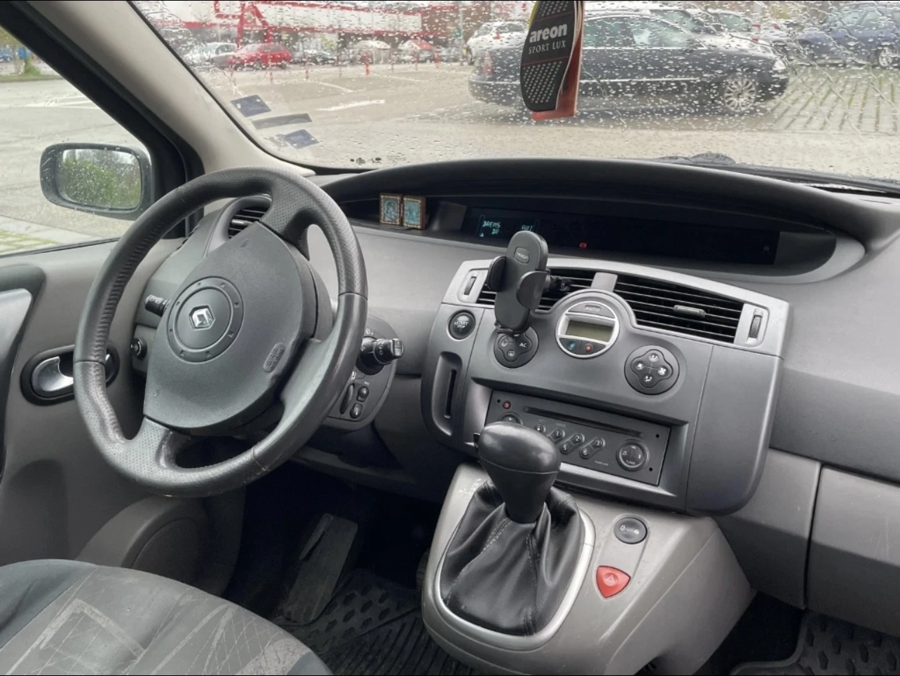 Renault Scenic  - изображение 4