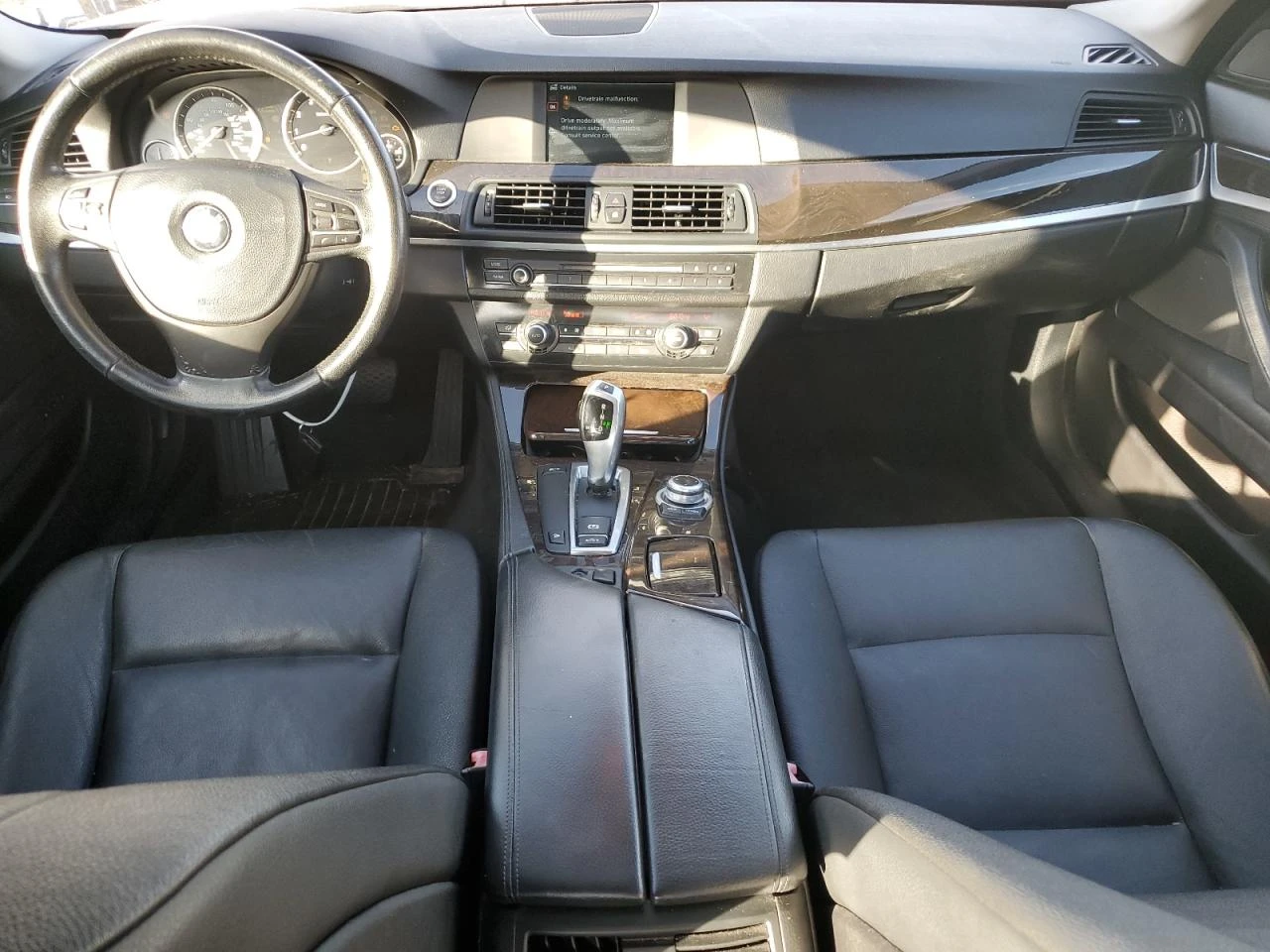 BMW 535 X-drive - изображение 8