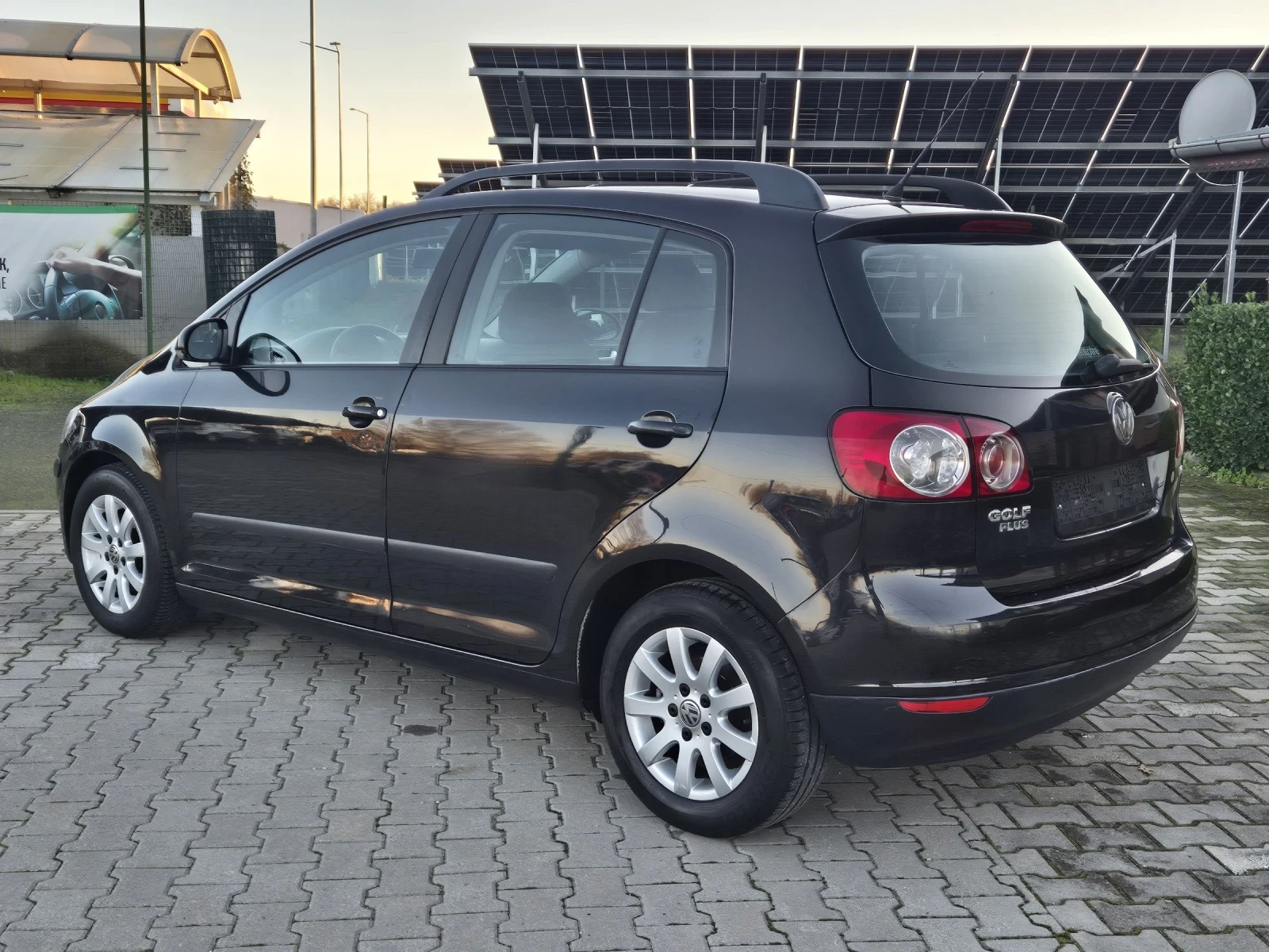 VW Golf Plus 1.6 бензин - изображение 10