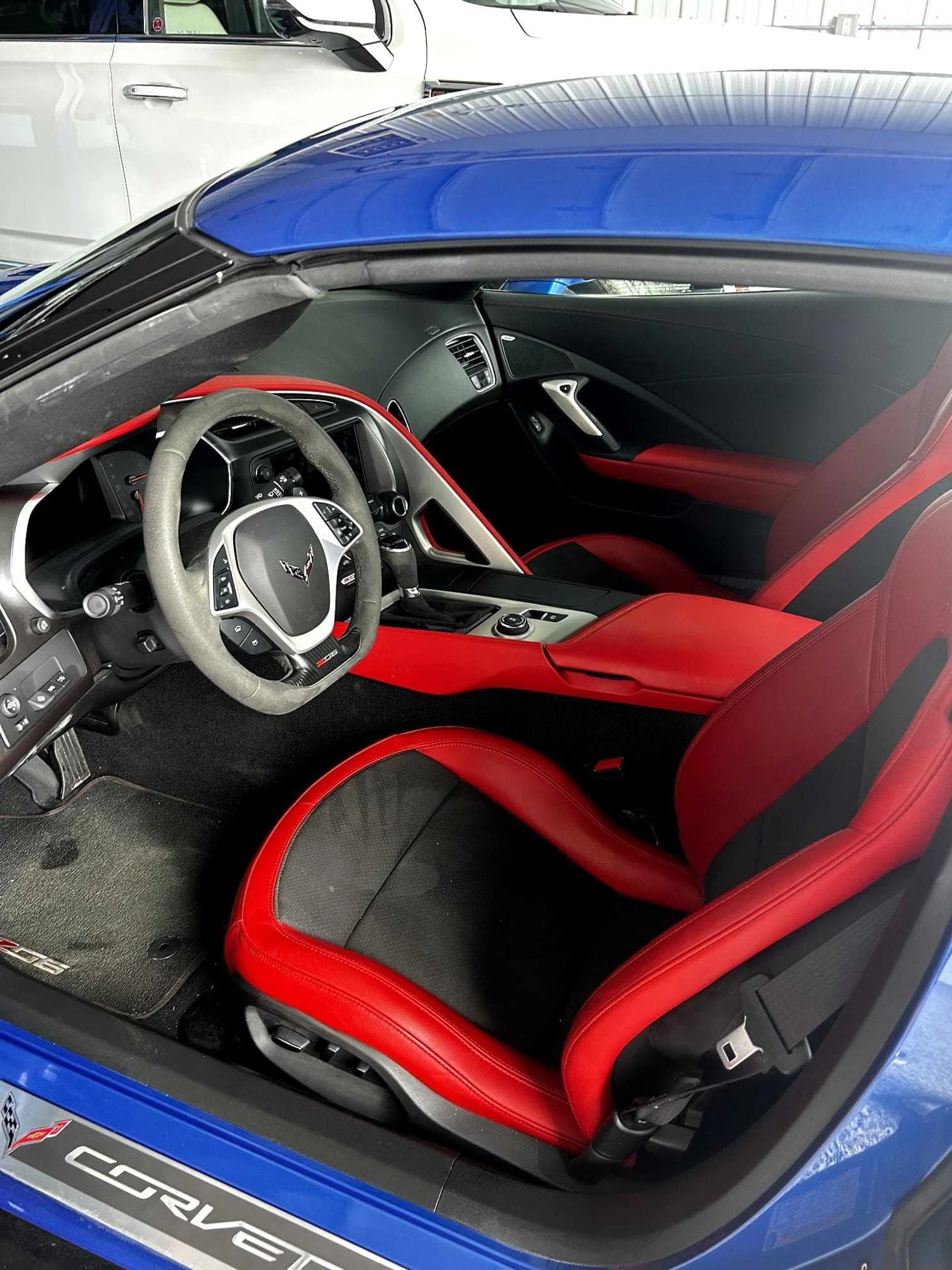 Chevrolet Corvette Z06 2LZ С РЕГИСТРАЦИЯ & АВТО КРЕДИТ - изображение 6