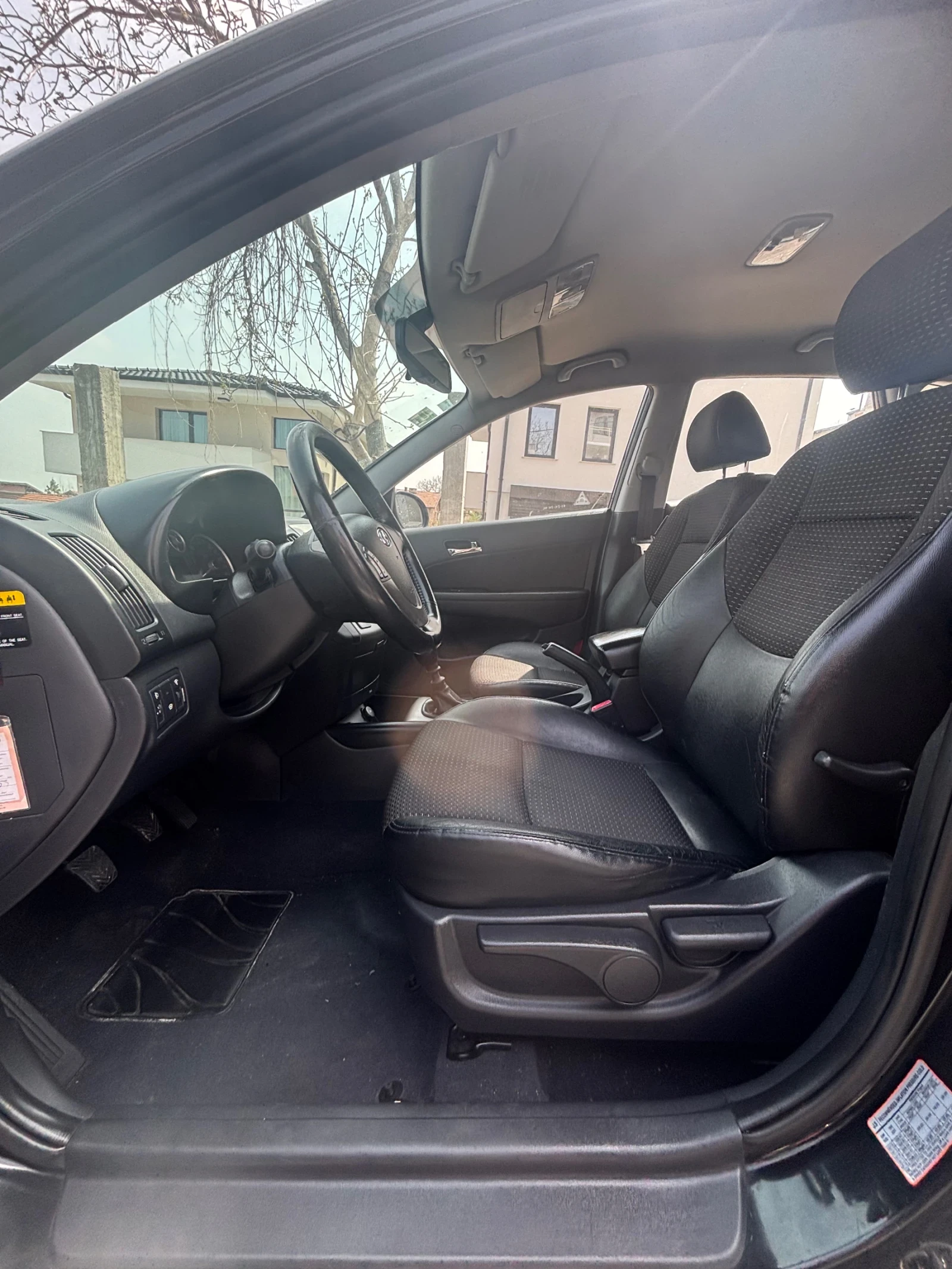 Hyundai I30 1.6* БЕНЗИН* , снимка 8 - Автомобили и джипове - 54181303