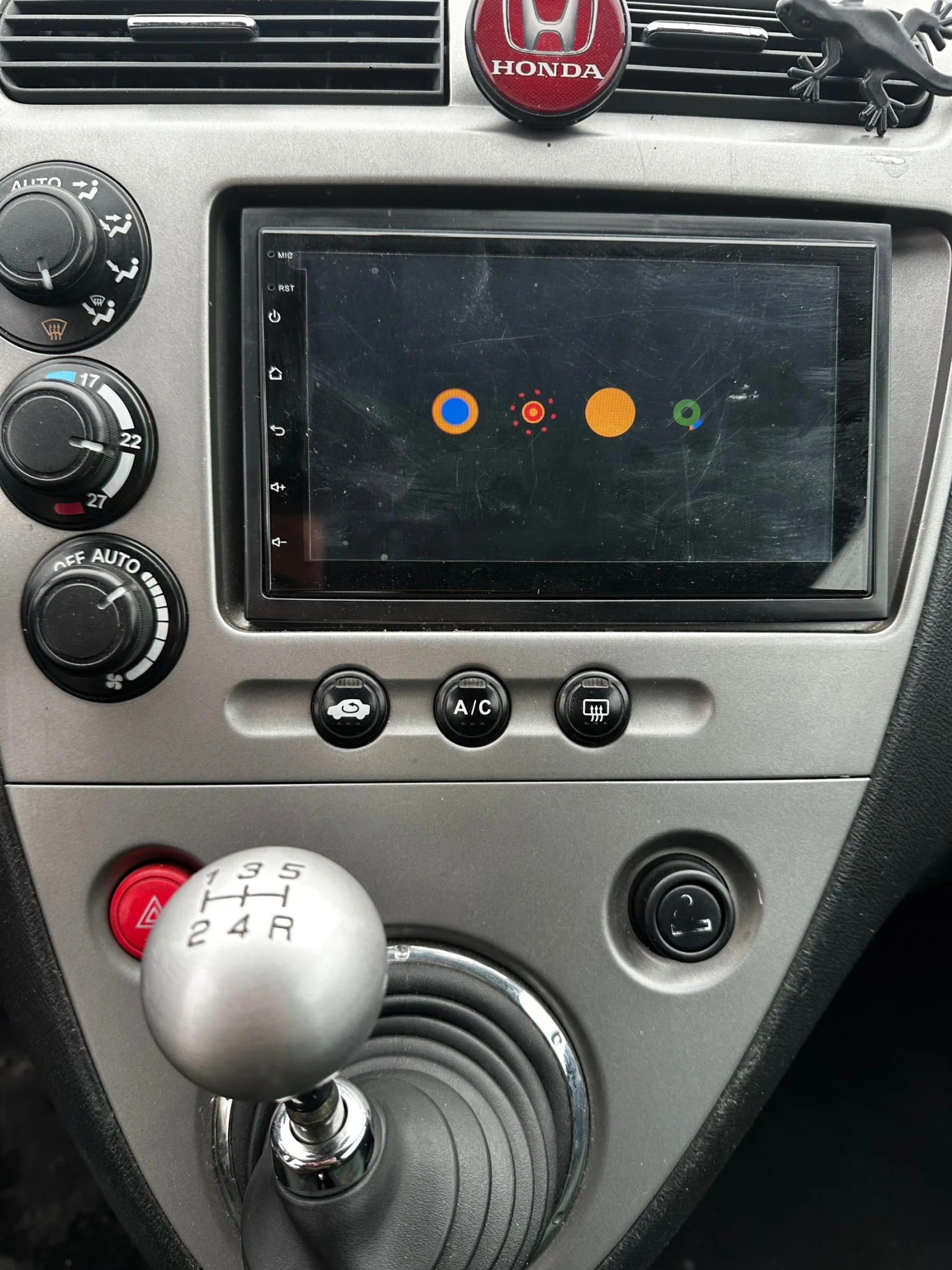 Honda Civic 1.7 CDTi Sport (Type R Look), снимка 12 - Автомобили и джипове - 54209354