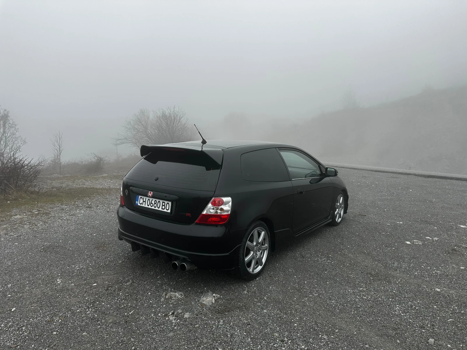 Honda Civic 1.7 CDTi Sport (Type R Look), снимка 4 - Автомобили и джипове - 54209354