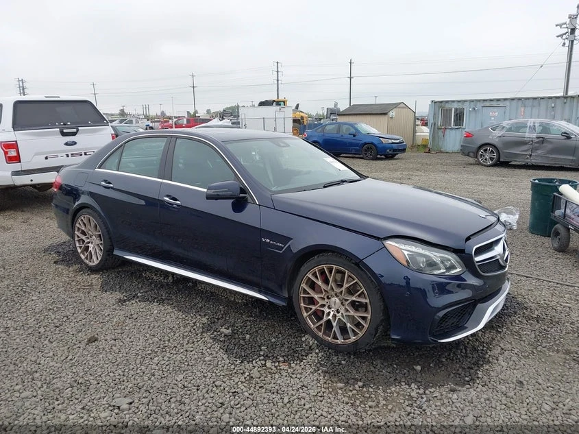 Mercedes-Benz E 63 AMG 2016 MERCEDES-BENZ AMG E 63 S 4MATIC