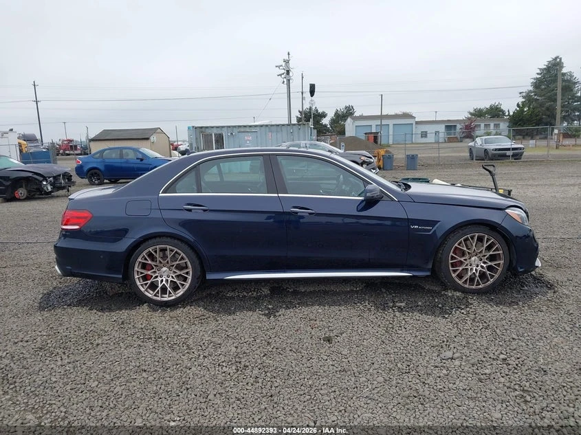 Mercedes-Benz E 63 AMG 2016 MERCEDES-BENZ AMG E 63 S 4MATIC, снимка 5 - Автомобили и джипове - 54600119