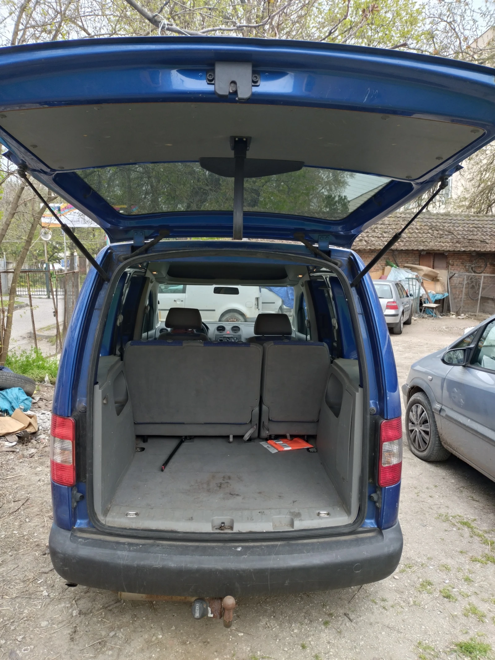 VW Caddy 2.0 EcoFuel НА ЧАСТИ, снимка 6 - Автомобили и джипове - 54683758