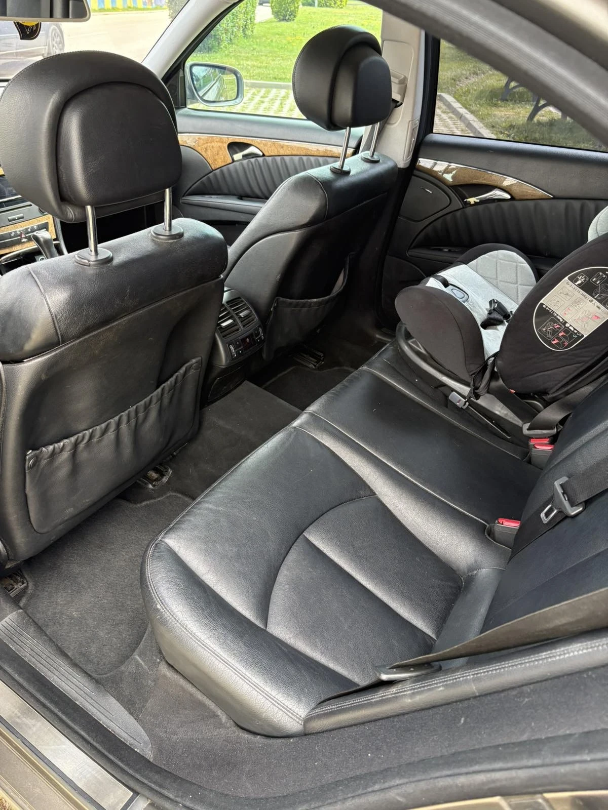Mercedes-Benz E 280 Facelift , снимка 14 - Автомобили и джипове - 54963600