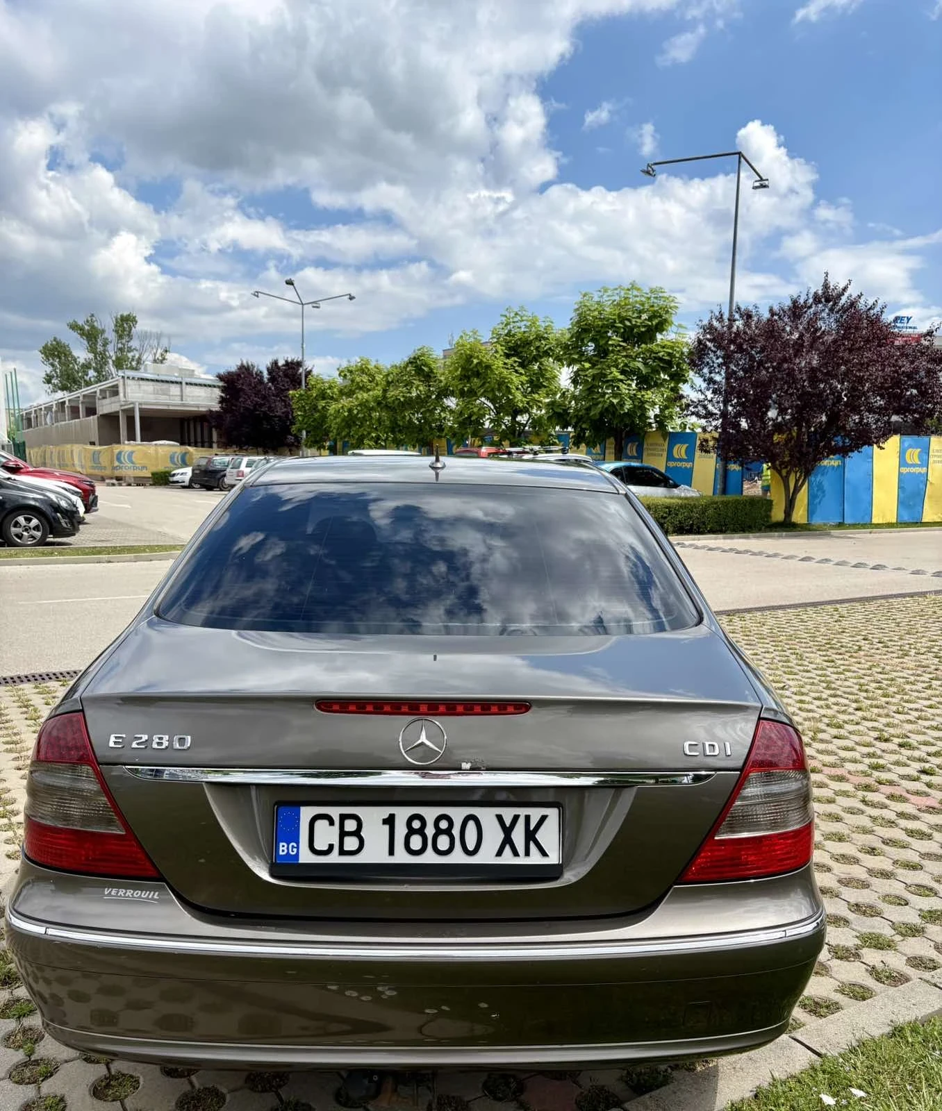 Mercedes-Benz E 280 Facelift , снимка 10 - Автомобили и джипове - 54963600