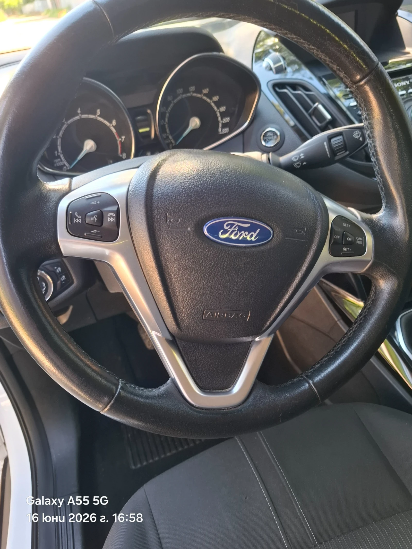 Ford B-Max, снимка 11 - Автомобили и джипове - 55015072