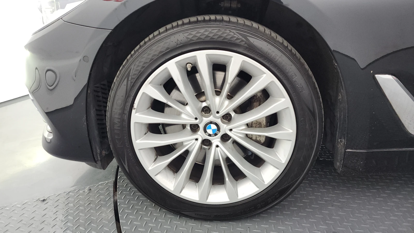 BMW 530 ��. ��������* BLIND SPOT* HUD* ���* ������ ���� | Mobile.bg � ����������� 5