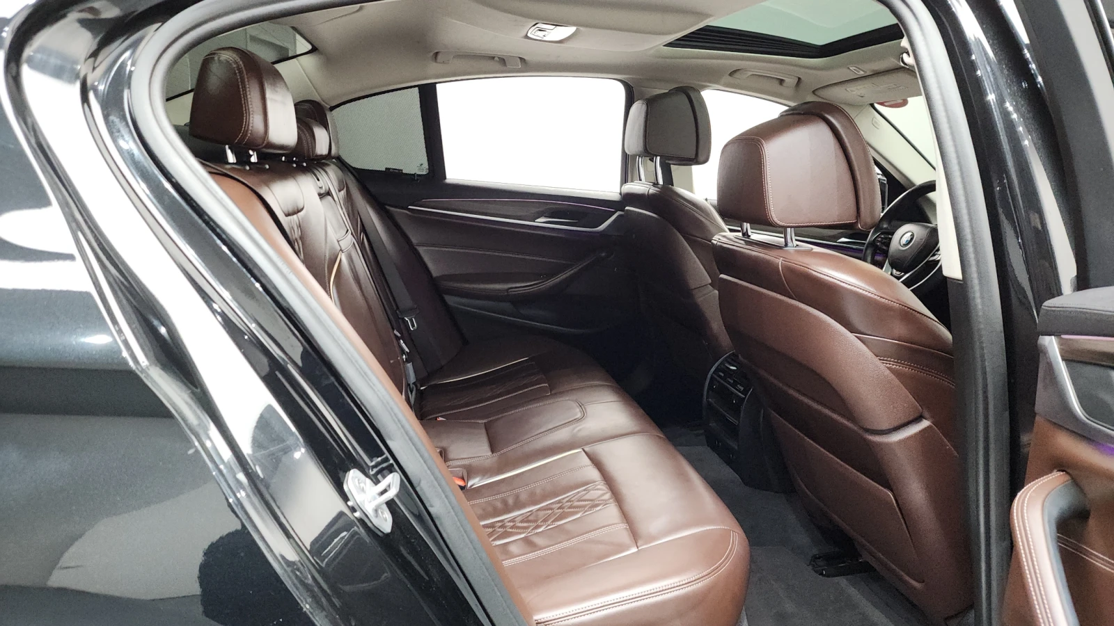 BMW 530 ��. ��������* BLIND SPOT* HUD* ���* ������ ���� | Mobile.bg � ����������� 11