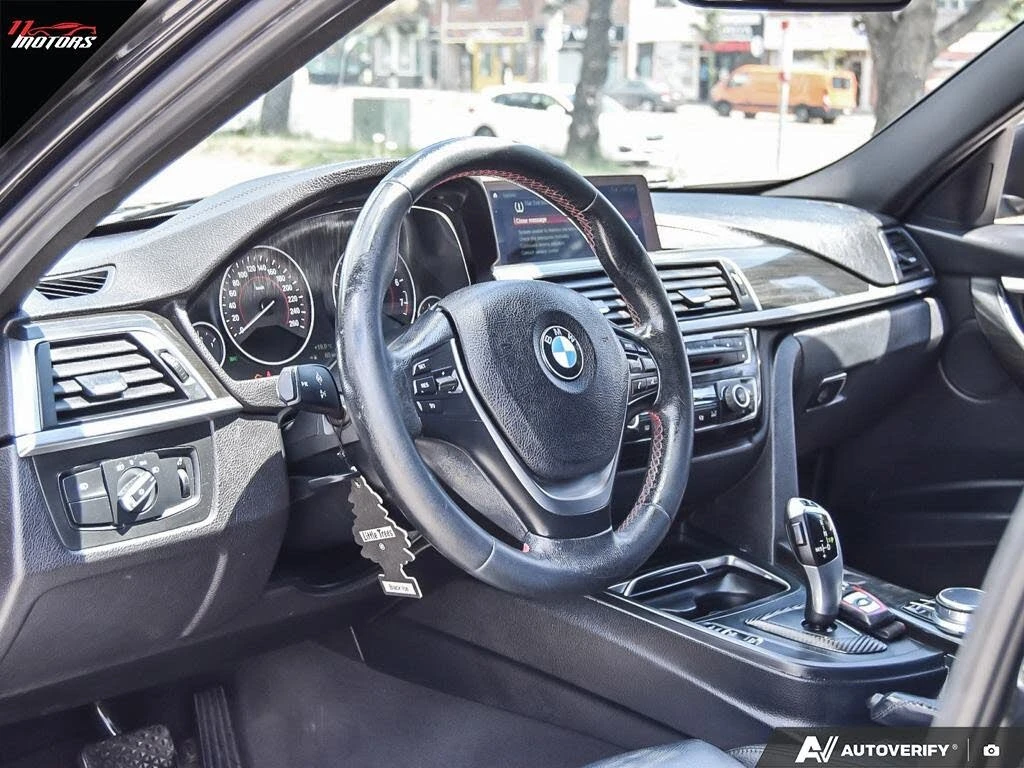 BMW 330 * M-Package *  AвтоКредит * (ЦЕНА ДО БГ), снимка 8 - Автомобили и джипове - 55544279