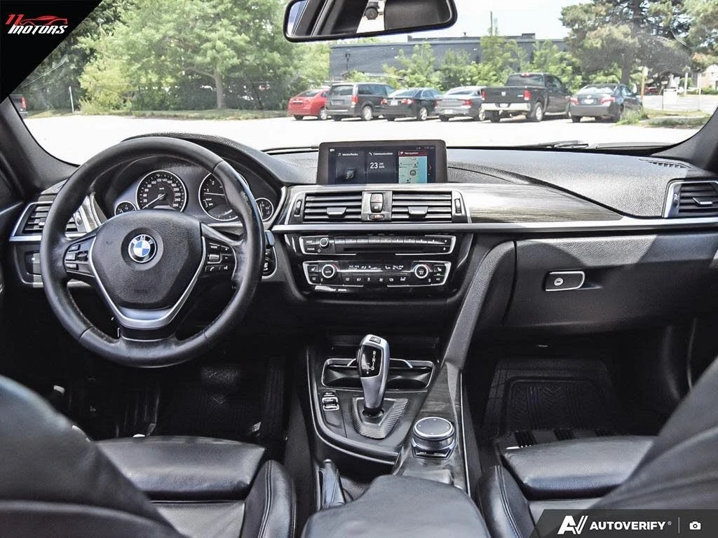BMW 330 * M-Package *  AвтоКредит * (ЦЕНА ДО БГ), снимка 9 - Автомобили и джипове - 55544279