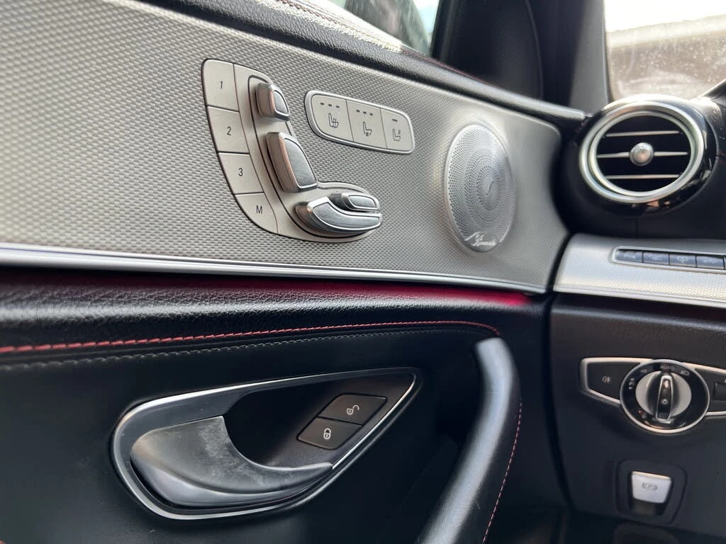Mercedes-Benz E 53 AMG 4MATIC+ /FULL-ASSISTS/HEAD-UP/SUNROOF/PREMIUM SOUN, снимка 12 - Автомобили и джипове - 55658570