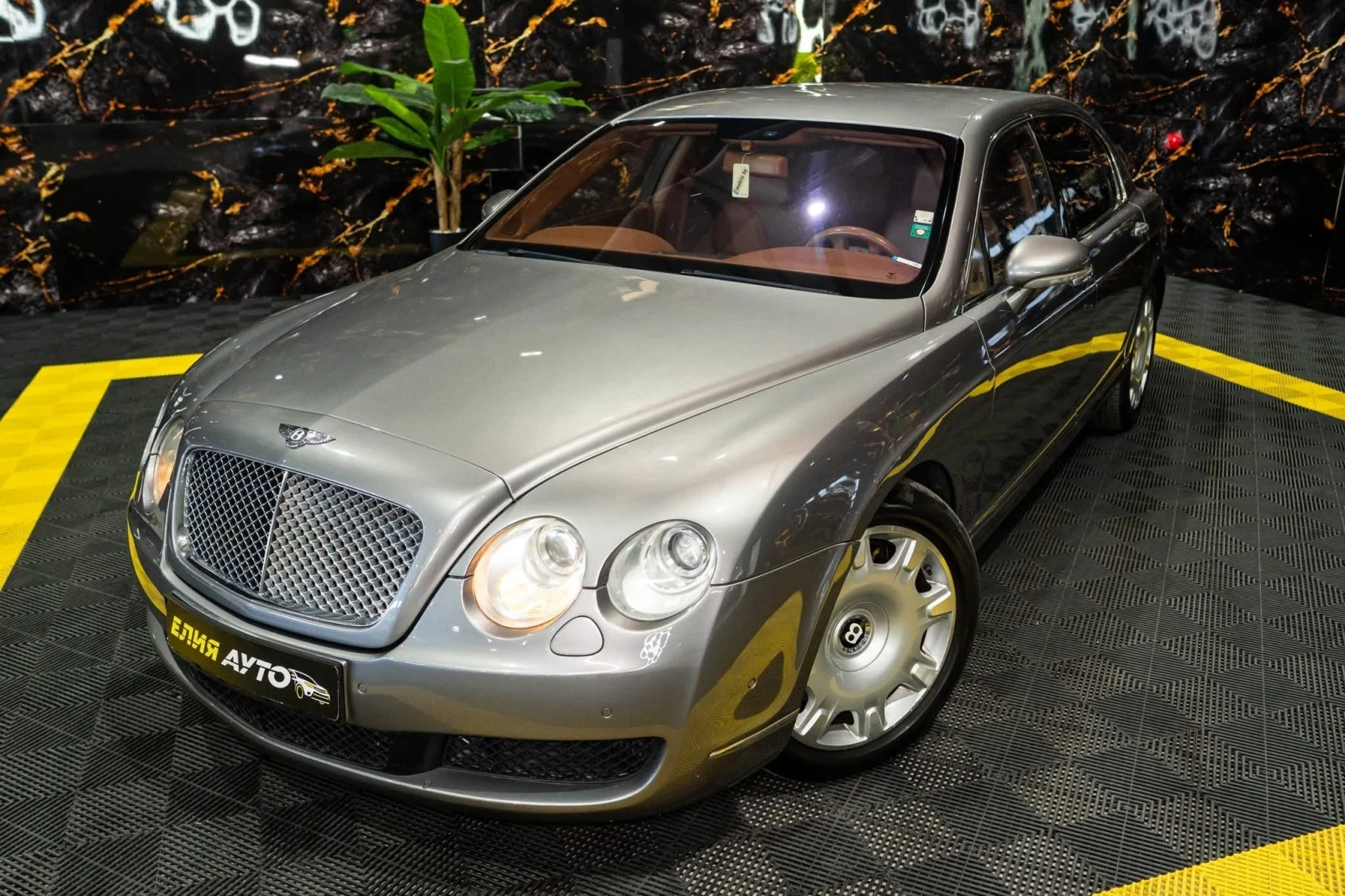 Bentley Continental W12 LED NAVI FULL НАПЪЛНО ОБСЛУЖЕН ЛИЗИНГ 100%, снимка 2 - Автомобили и джипове - 55674635