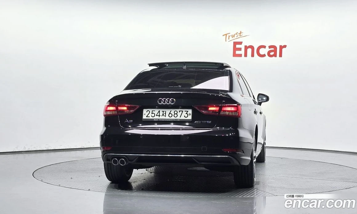Audi A3 40 TFSI 8V, снимка 3 - Автомобили и джипове - 55676714