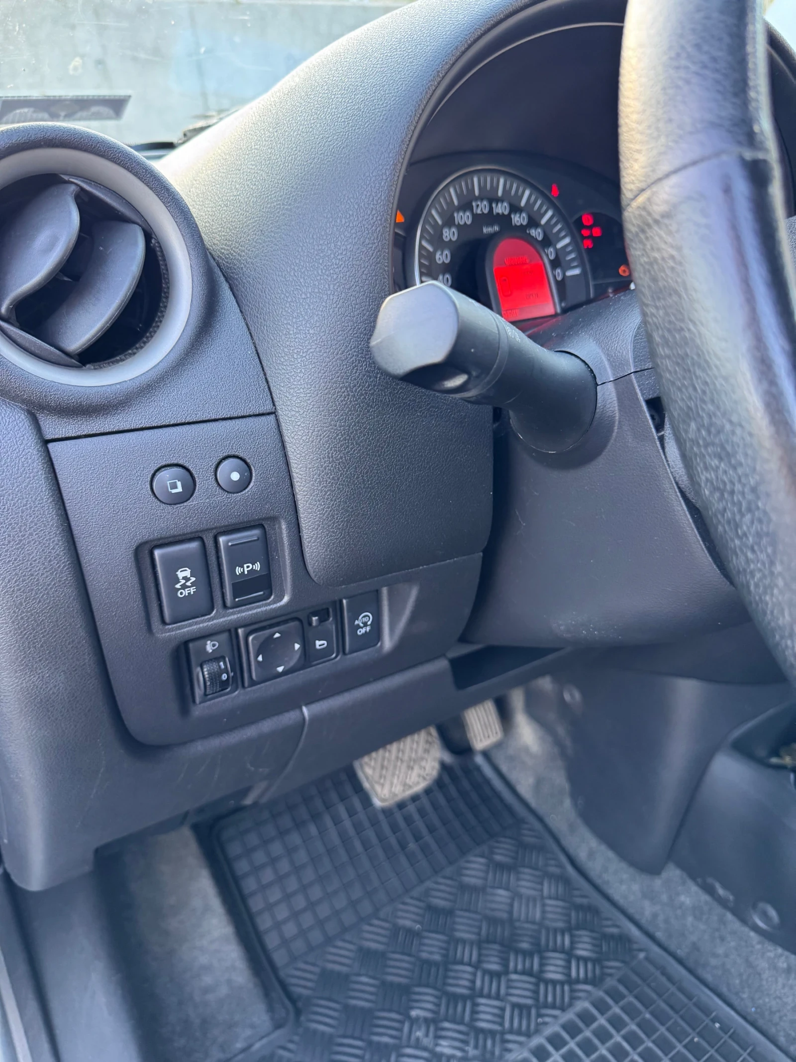 Nissan Micra 1.2 dig S 62000 Км, снимка 9 - Автомобили и джипове - 55694979