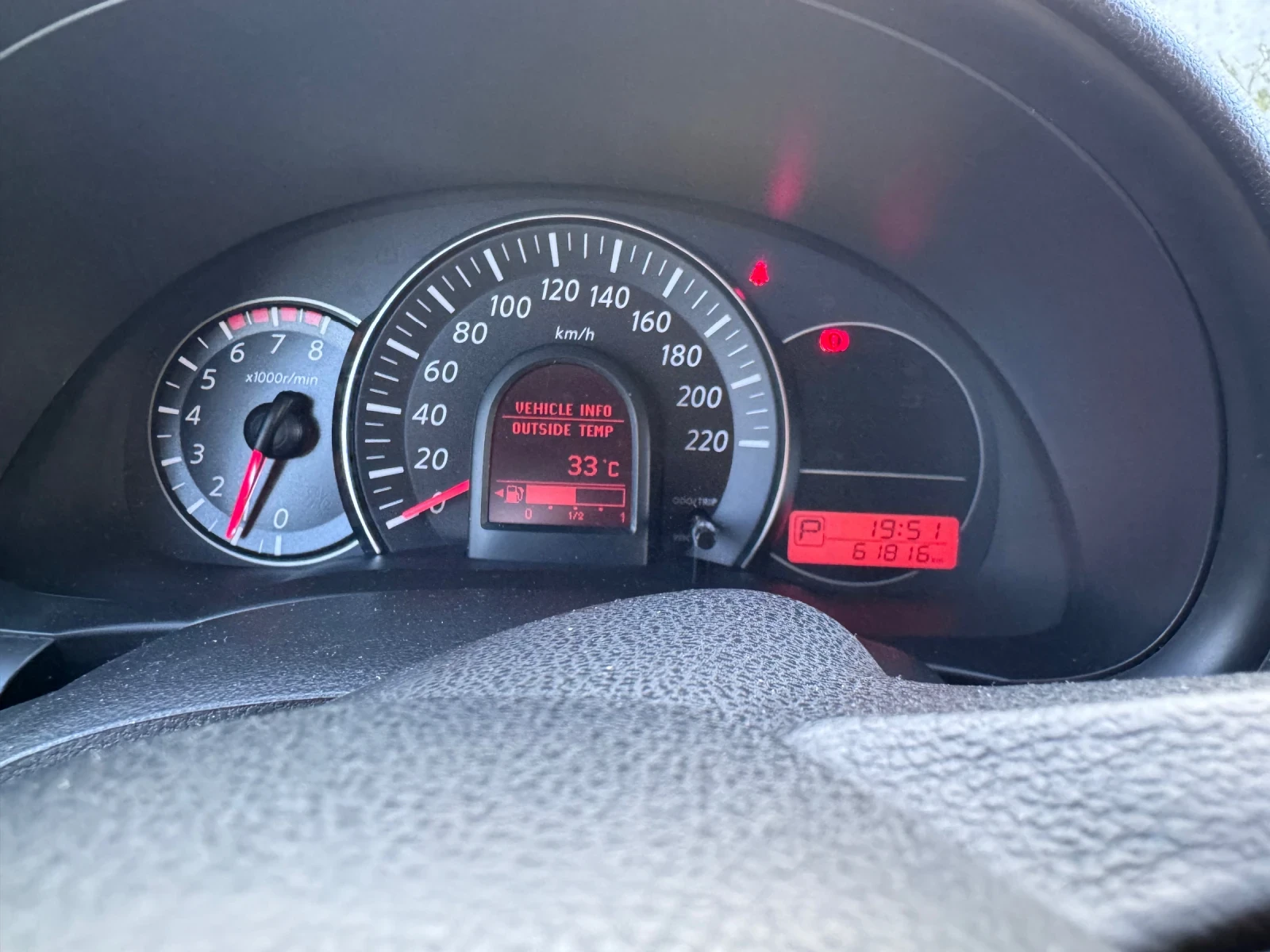 Nissan Micra 1.2 dig S 62000 Км, снимка 8 - Автомобили и джипове - 55694979