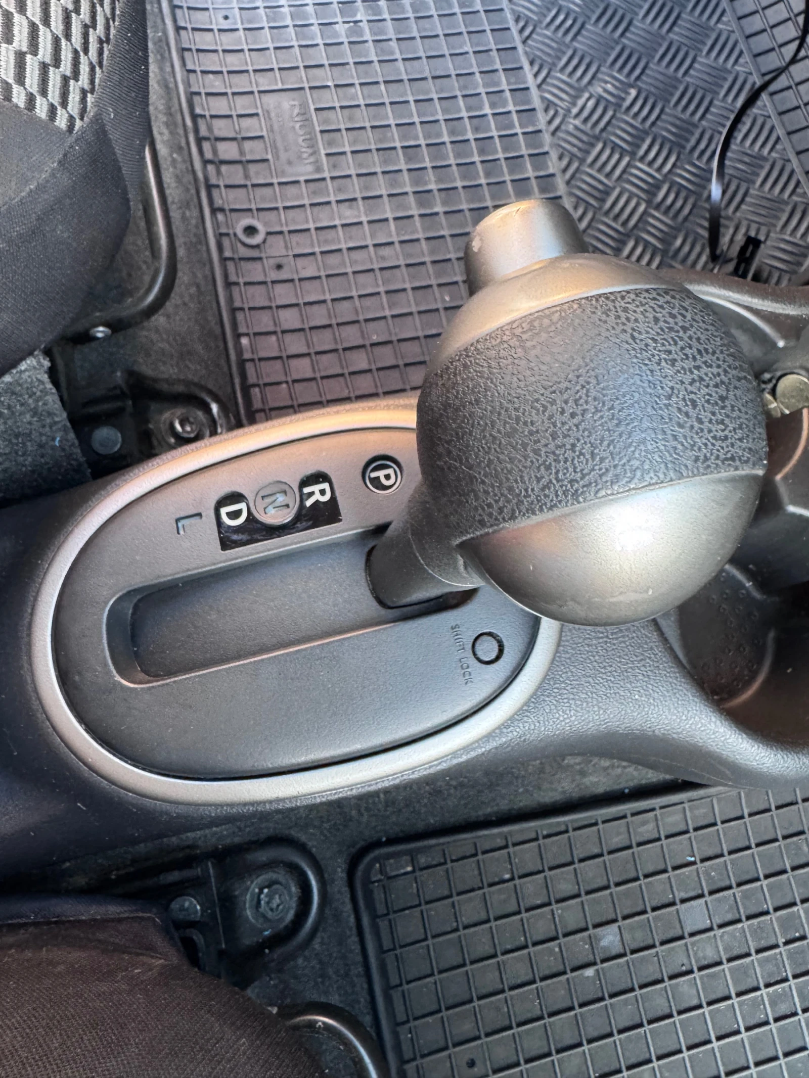 Nissan Micra 1.2 dig S 62000 Км, снимка 14 - Автомобили и джипове - 55694979