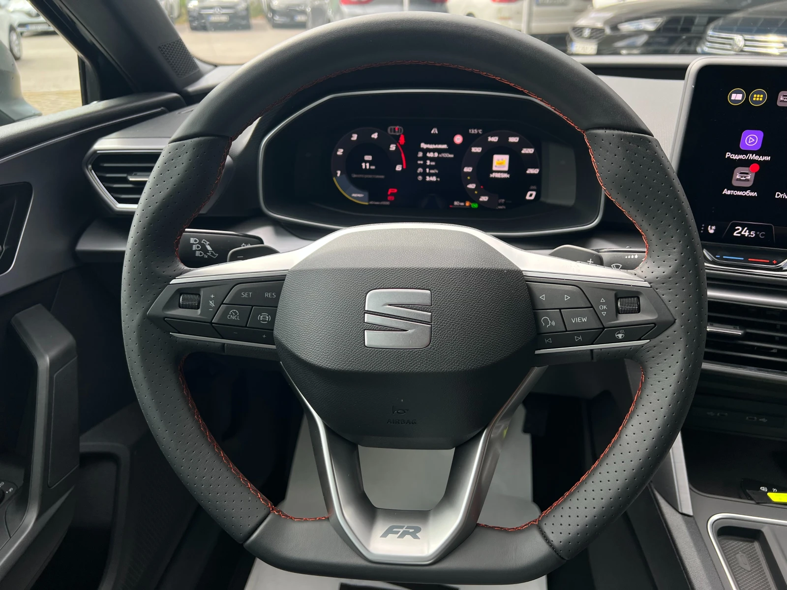 Seat Leon FR 2.0 TDI 7DSG Фабрично нов! , снимка 10 - Автомобили и джипове - 56195775