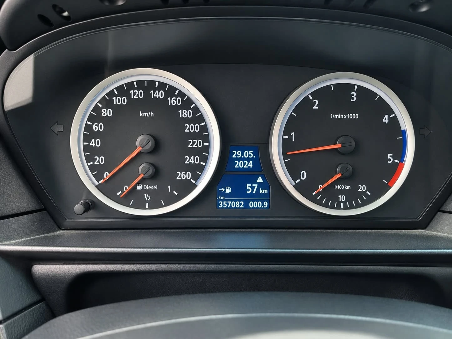 BMW 530 M// ръчка, снимка 11 - Автомобили и джипове - 56275042