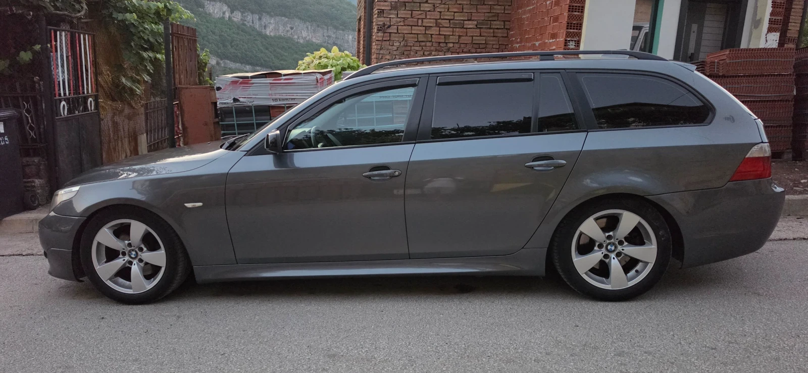 BMW 530, снимка 4 - Автомобили и джипове - 56468816
