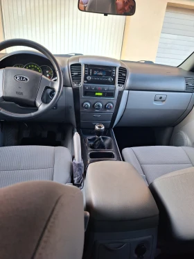 Kia Sorento 2.5 CRDI, снимка 6