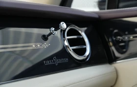 Bentley Bentayga 4.0 V8 4WD First Edition - 459998 лв. - 25806057 10