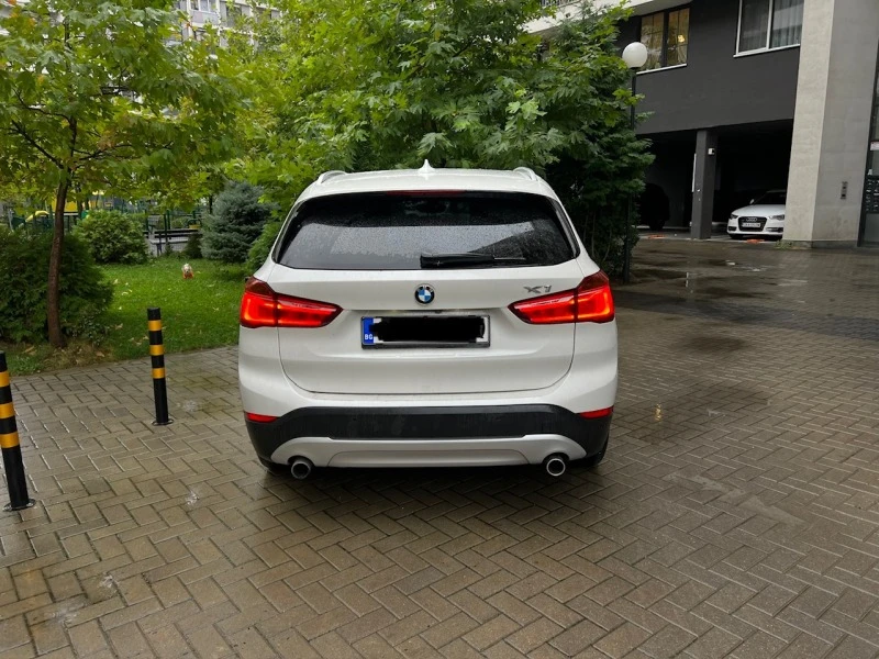 BMW X1 ПЕРФЕКТЕН, снимка 4 - Автомобили и джипове - 46017474