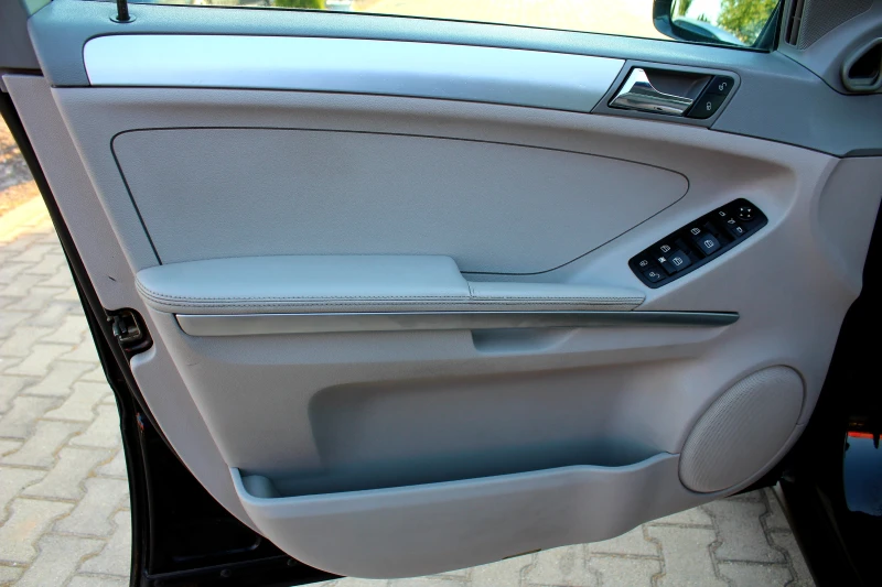 Mercedes-Benz ML 320 СОБСТВЕН ЛИЗИНГ 30%, снимка 10 - Автомобили и джипове - 50813328