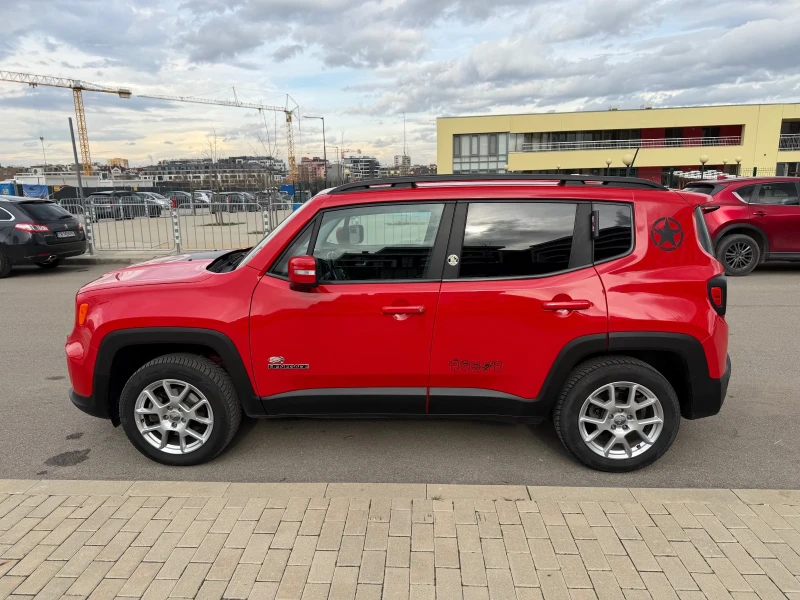 Jeep Renegade, снимка 17 - Автомобили и джипове - 52575567