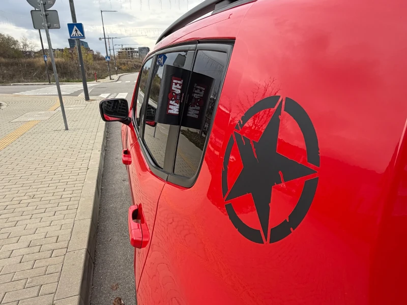 Jeep Renegade, снимка 2 - Автомобили и джипове - 52575567