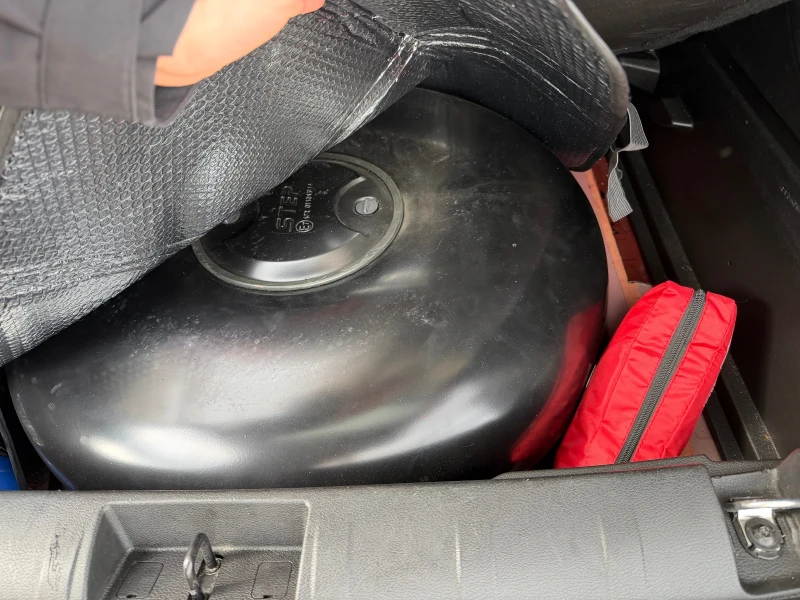 Jeep Renegade, снимка 10 - Автомобили и джипове - 52575567