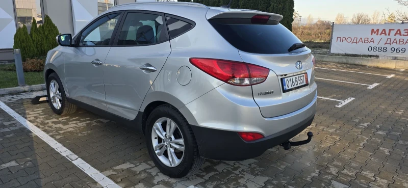 Hyundai IX35 2.0 163к.с.ЛИЗИНГ/БЕНЗИН/АВТОМАТ, снимка 4 - Автомобили и джипове - 52694392