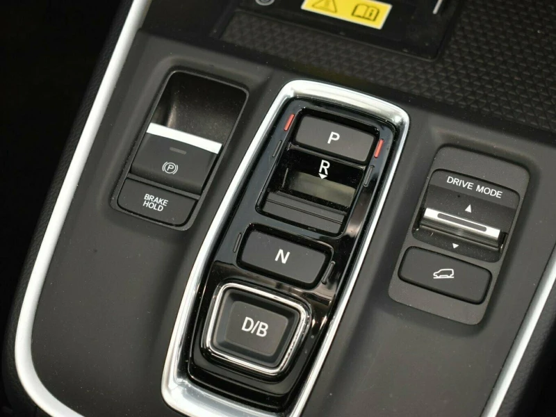 Honda Cr-v ELEGANCE* AWD* LEDER* PANO* DISTR* CAM* , снимка 7 - Автомобили и джипове - 52987013