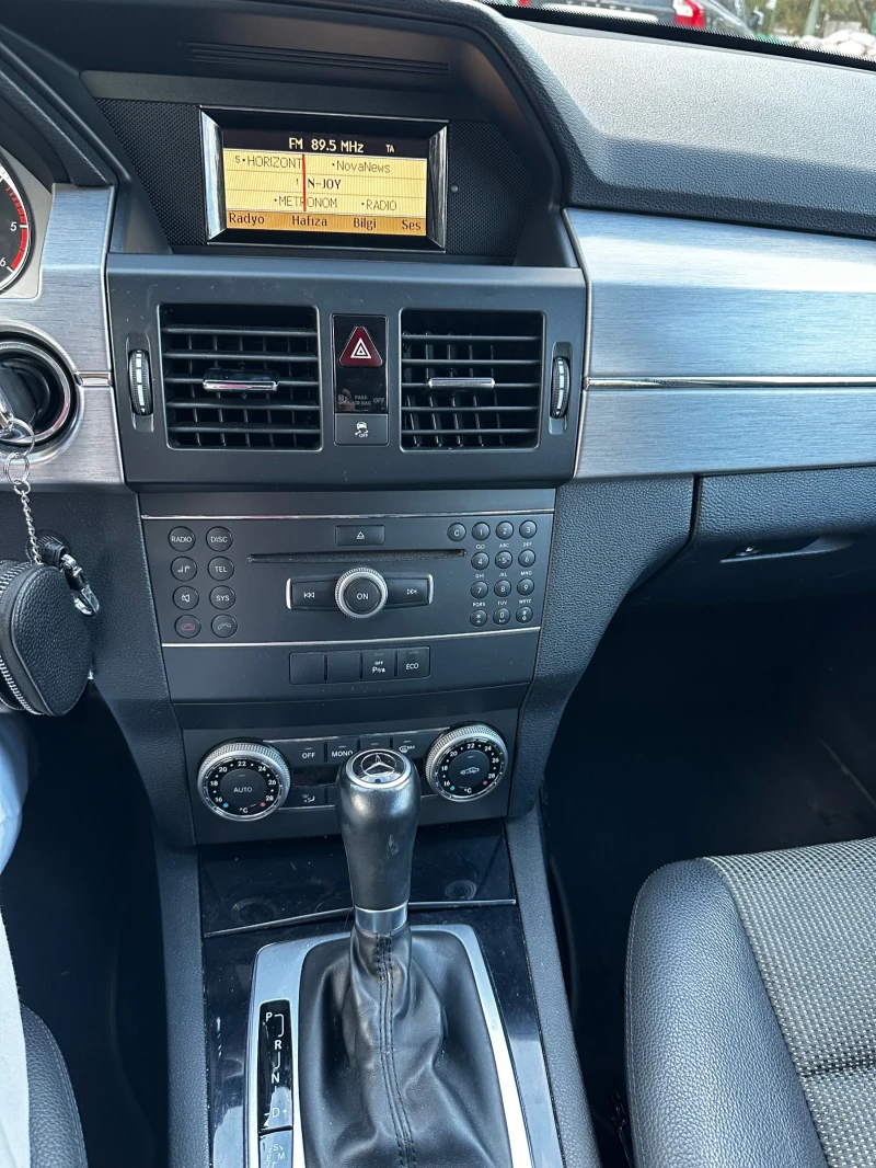 Mercedes-Benz GLK, снимка 8 - Автомобили и джипове - 53169373