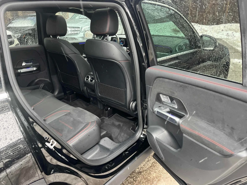 Mercedes-Benz GLB * 250 * CARFAX * БЕЗ ПЪРВОНАЧАЛНА ВНОСКА, снимка 12 - Автомобили и джипове - 53569695