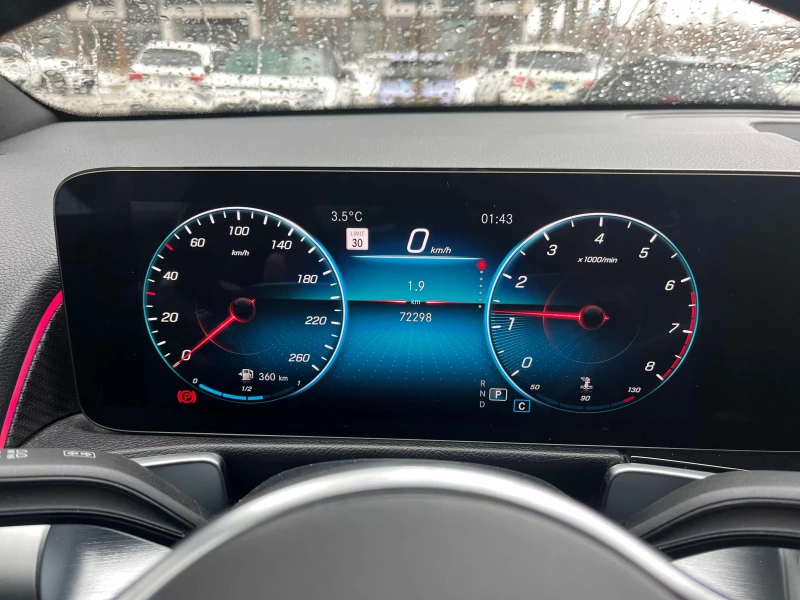 Mercedes-Benz GLB * 250 * CARFAX * БЕЗ ПЪРВОНАЧАЛНА ВНОСКА, снимка 8 - Автомобили и джипове - 53569695