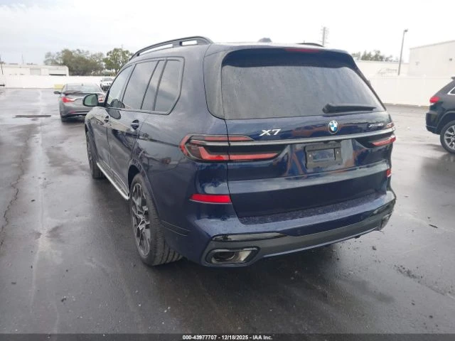 BMW X7 XDRIVE40I* М PKG* DISTRONIC* 360* HARMAN/KARDON* , снимка 3 - Автомобили и джипове - 53012951