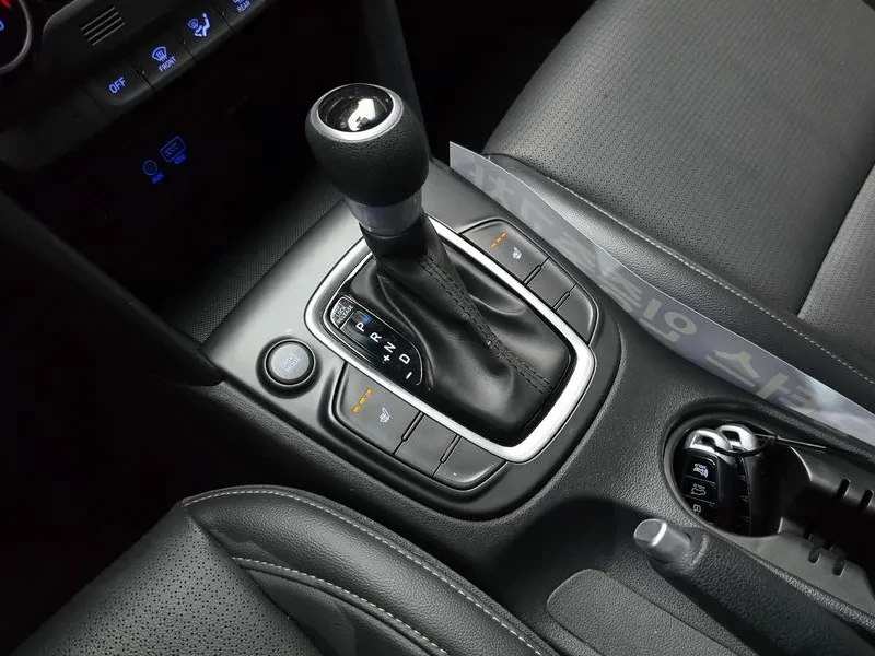 Hyundai Kona 1.6 Turbo 2Wd Modern, снимка 9 - Автомобили и джипове - 55888820