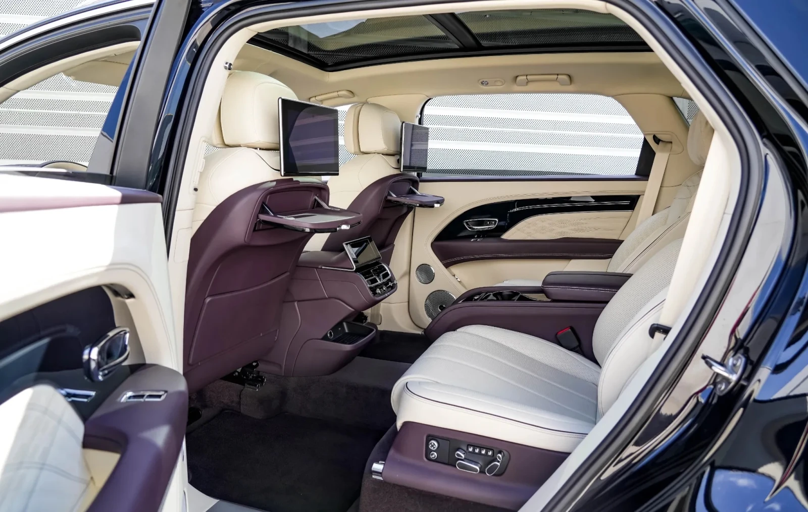 Bentley Bentayga 4.0 V8 4WD First Edition - изображение 6