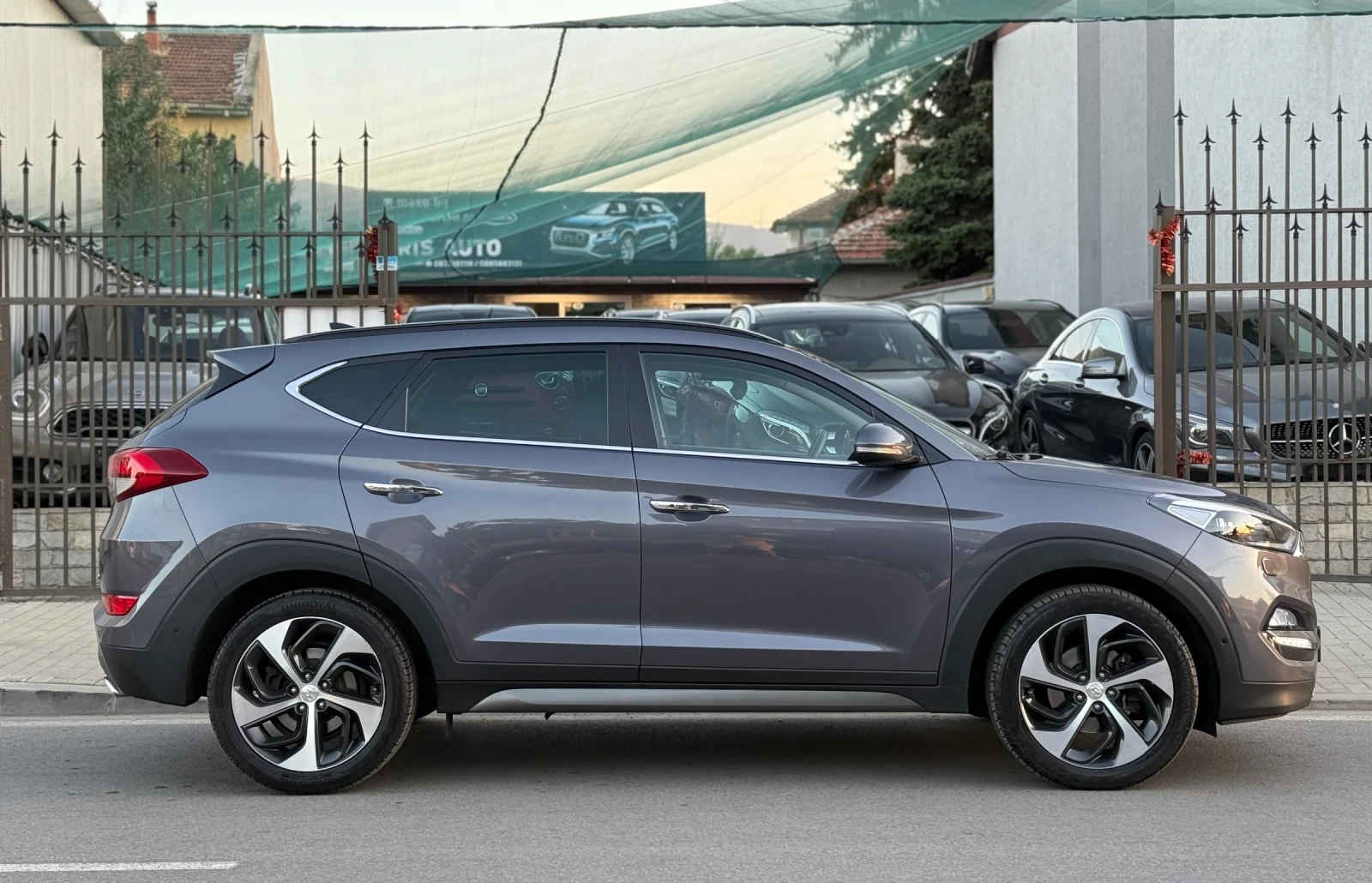 Hyundai Tucson 2.0 CRDI 4WD VERTEX Внос Швейцария - изображение 7