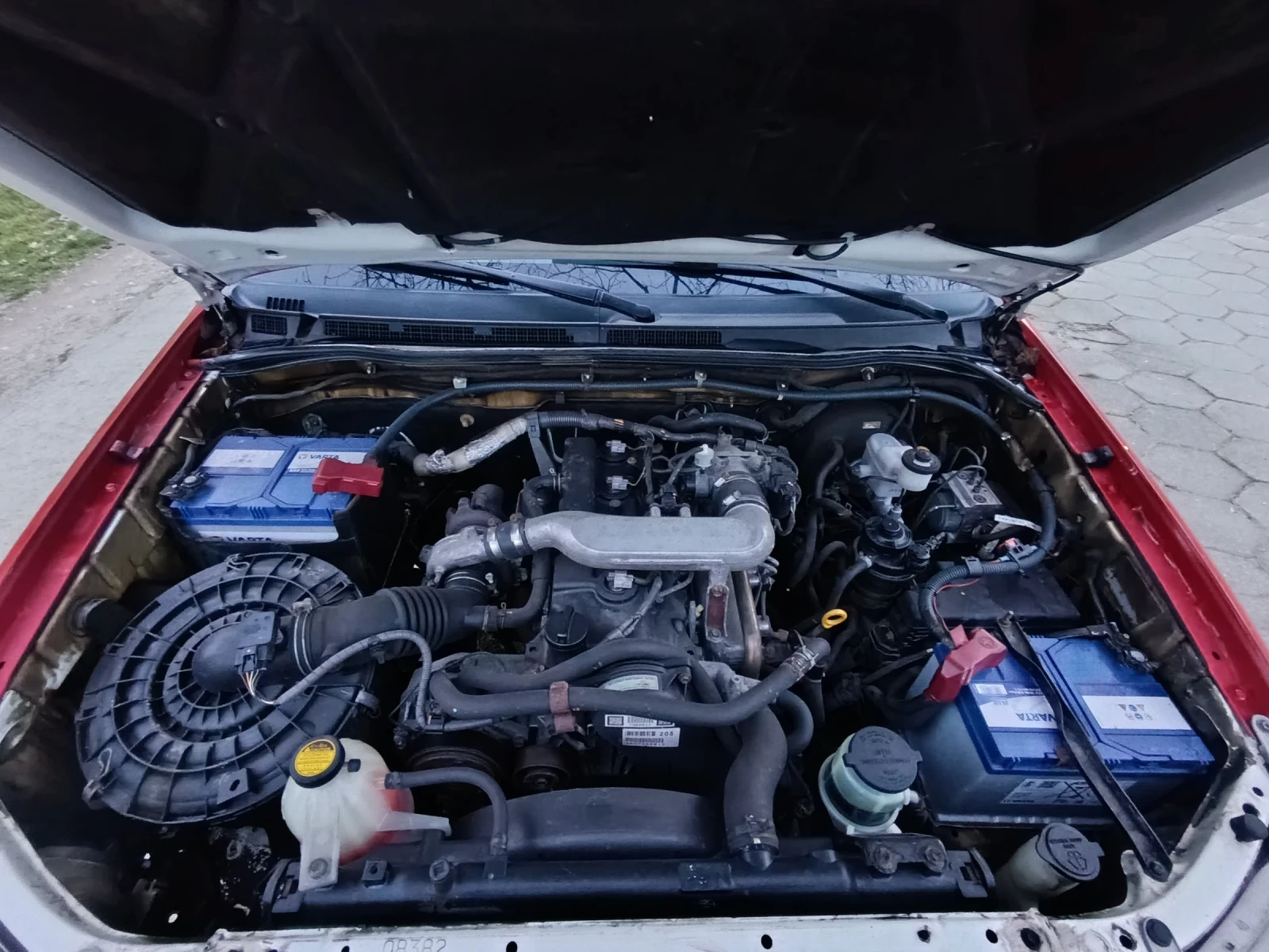 Toyota Hilux, снимка 14 - Автомобили и джипове - 53758991