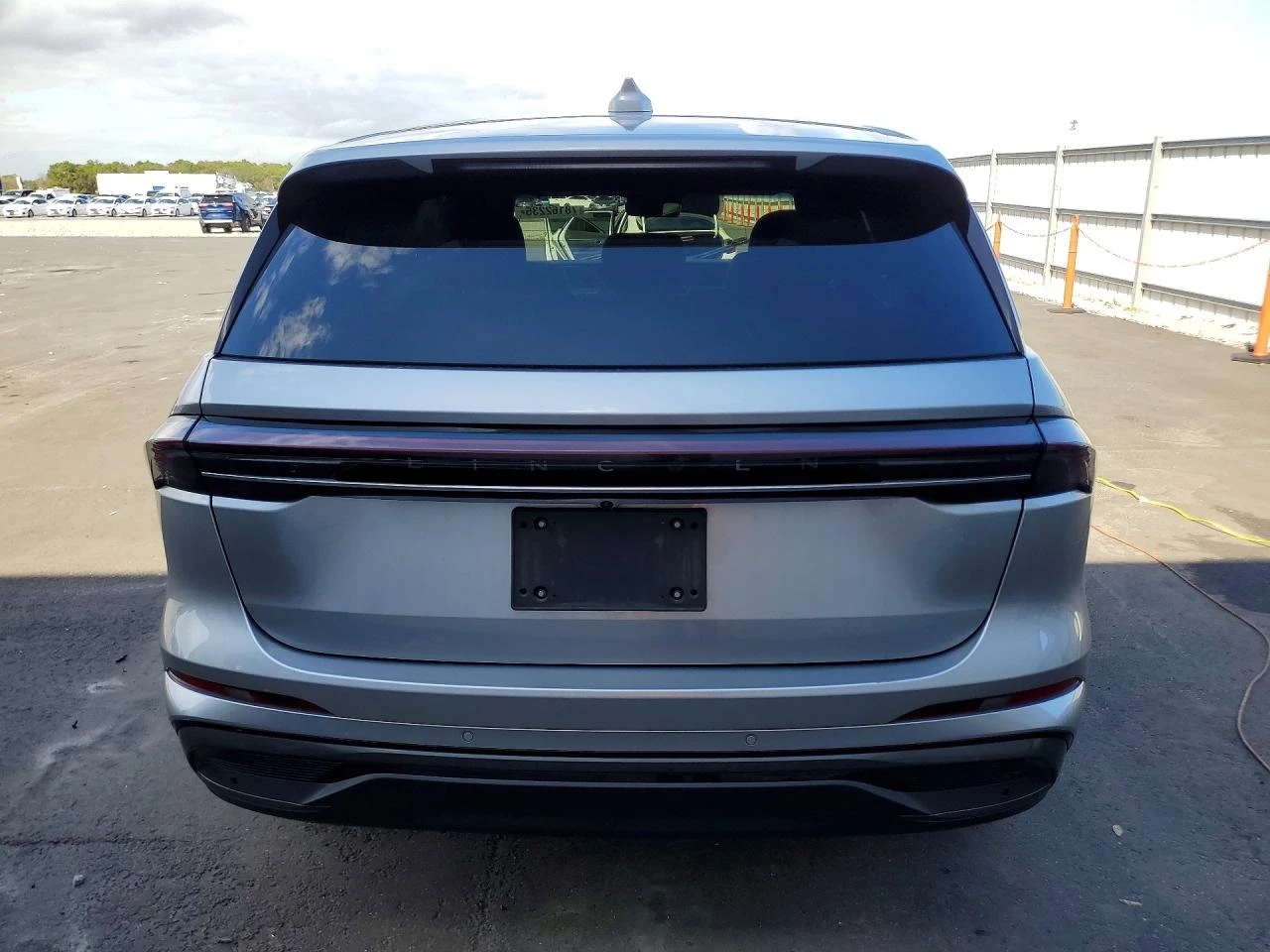 Други Друг 2.0l Lincoln Nautilus Premiere, снимка 6 - Автомобили и джипове - 53944463