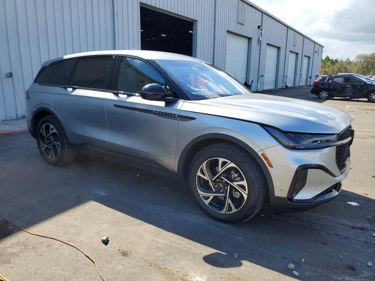 Други Друг 2.0l Lincoln Nautilus Premiere, снимка 4 - Автомобили и джипове - 53944463